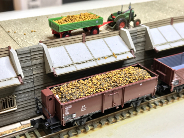 Preview: Hochrampe zur Rüben- oder Materialverladung